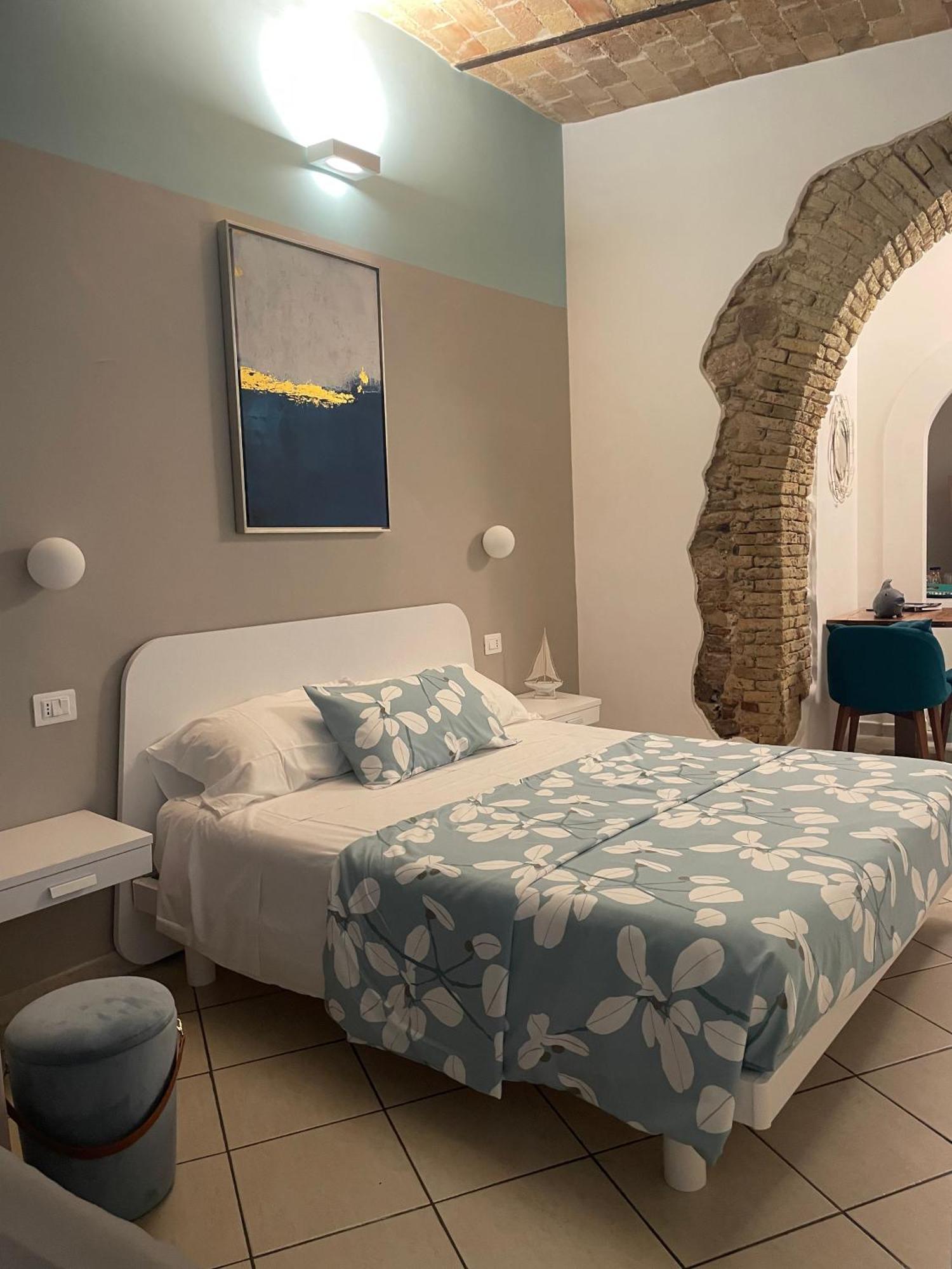 Barbarossa Sea Room Termoli Exterior foto